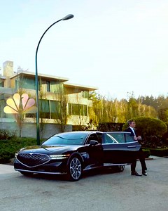 2.5K views · 27 reactions | Welcome to the West Coast. Watch an all-new episode of Suits LA TONIGHT at 9/8c on NBC and streaming on Peacock. | Suits | Facebook