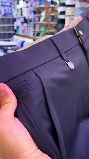 Pantalon de luxe en vente - magasin New Amine (250 DH)