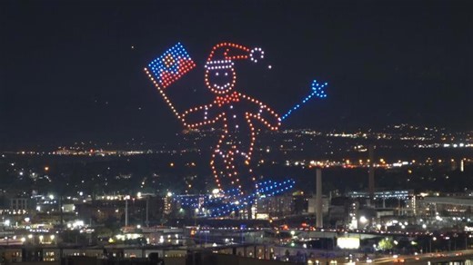 Holiday drone shows return with 600 drones lighting up the Denver sky