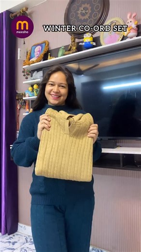 Seema Kukreti (भट्ट) on Instagram: "Stylish warm co-ord set from @meeshoapp #seemakukreti #meesho #warmcoordset #coordset #meeshohaul"