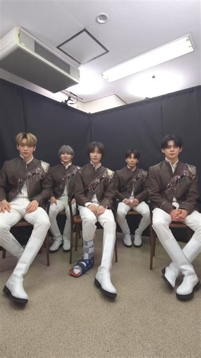 4K views · 408 reactions | [] 240711 | @txt.bighitent "we wanna be TOGETHER 力笠️" #TOMORROW_X_TOGETHER #TXT #ACT_PROMISE #TXT_TOUR_ACTPROMISE | Beomgyunology | Facebook