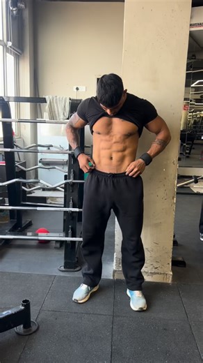 Guri Thakur on Instagram: "💪💪"