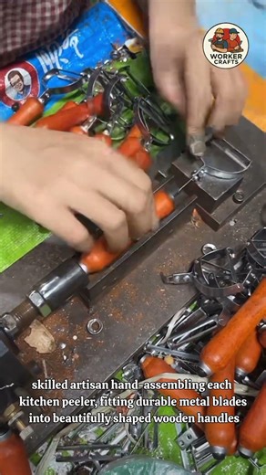 Wooden Peeler Assembly Crafting Tradition | Worker Crafts