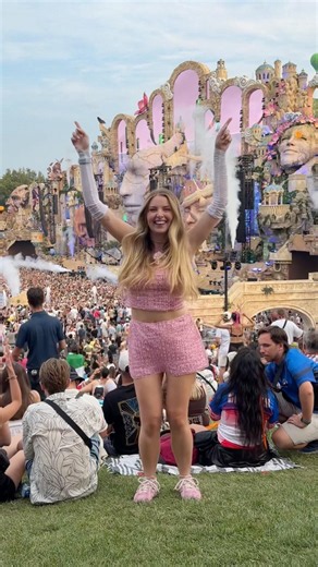 Paula's Tomorrowland Makeup 😍🎉 how do you like my WINX look? 🧚‍♀️