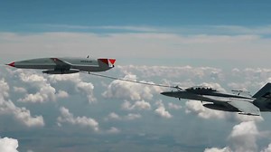 16K views · 475 reactions | AVIATION HISTORY / The MQ-25 T1 test asset transferred fuel to a U.S. Navy F/A-18 Super Hornet during a flight last week. This is the first time an unmanned aircraft has ever refueled another aircraft. Video: twitter.com/boeing | Aeronews | Facebook