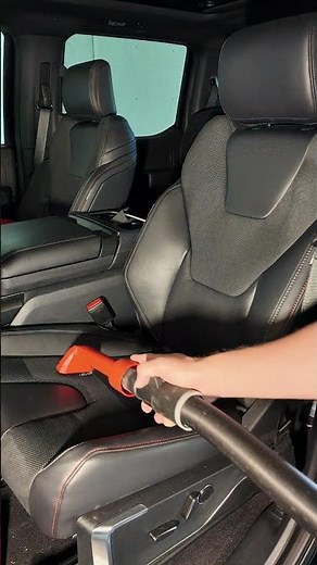 The Ultimate Car Detailing Attachment? 🔥 Milwaukee Air-Tip Automotive Detail Brush
