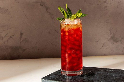 5 Cocktails to Make With One Bottle of Sherry