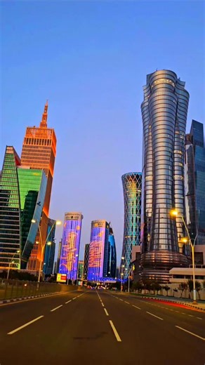 Fahed Issa - Traveler 🌍 on Instagram: "Qatar is Calling 🇶🇦🇶🇦 📍 Doha . . . . . . . . . . #dohaqatar #visitqatar #instagram #instareels #photography"