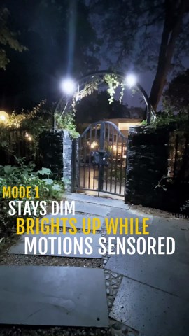 Clip On Solar Motion Lights Outdoor Waterproof, 800LM, 70 LED, 3 Color Temperature, USB & Remote Control, 2 Pack Portable Solar Powered Light Outside for Gutters Fence Garage Camping