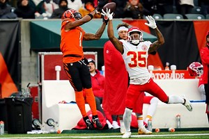 Which WR Has Scored the Most Fantasy Football Points in a Single Game?