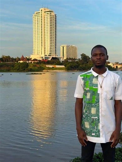 mouvement de dérive parallaxe sur la lagune Ébrié Côte d’Ivoire