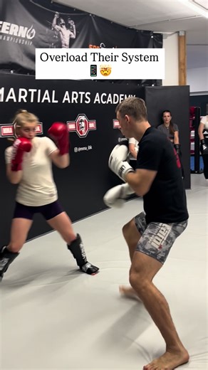 Mastering Feints and Fake Attacks in Combat Sports