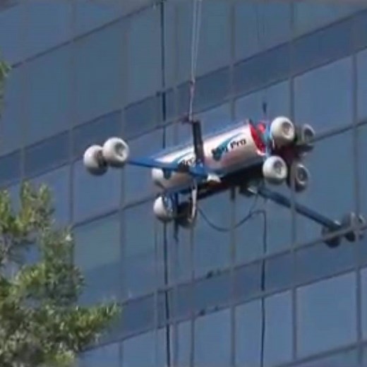42K views · 498 reactions | A safer way to wash windows with these robotic window washers. For more info: chdr.tv/skyprbb29 | cheddar news | Facebook