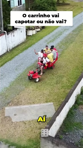 Grupo Quase Capota Carrinho Apertado, Muita Câimbra e Sapo!