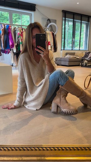 8.2K views · 109 reactions | Pull Peggy angora  | Tomorrow Style | Facebook