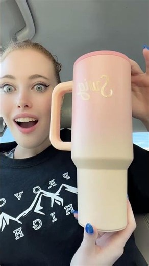 Swigs New Patio Collection #swig #newcollection #drinks #unboxing #tumbler #pink #ombre #swigdrinks