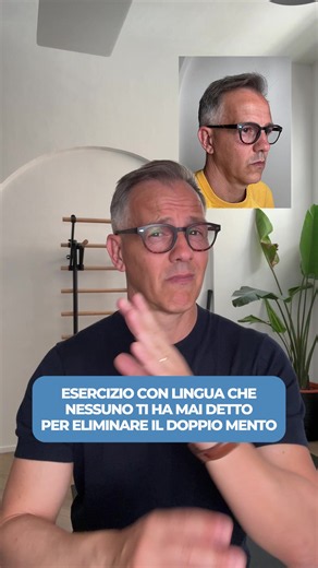 Esercizio lingua e collo per doppio mento: 15 ripetizioni al giorno