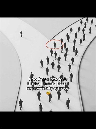 How it feels biasing the most biased member in a K-pop group