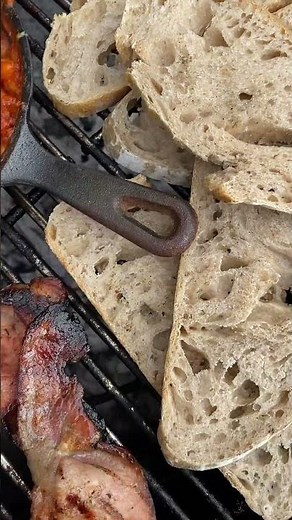 Cook Full English Breakfast on the BBQ - BBQ recipes / BBQ breakfast ideas - BBQ hack