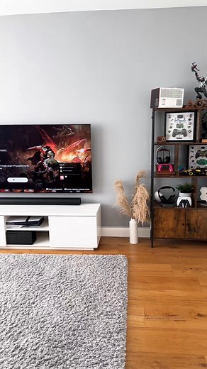 New Logitech G522 lightspeed RGB Gaming Headset for PlayStation and PC. Check out my full review https://youtu.be/2Zlcnn4UnFw @logitechg # @logitech #gamingcommunity # logitechg522 #gaming ##consolesetup ##tvconsolesetup ##logitechgaming #LogitechGaming #logitechg522lightspeed #logitechg522gamingheadset | Geek Street