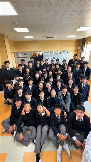 📢2026年2月15日(日)、2025学年度愛知朝鮮中高級学校 中級部 学芸会《새로운 시작 우리가 지펴올린 첫 봉화》が開催されます！ 学芸会まで残り1日となりました！ 学生たちは今までの集大成を見せるべくみんなが一丸となり練習を頑張ってきました。 明日は是非会場で輝かしい学生たちの姿をご覧ください❤️‍🔥 🌟場所 : 愛知朝鮮中高級学校体育館 🌟開場 : 13時半 🌟開演 : 14時 | 愛知朝鮮中高級学校