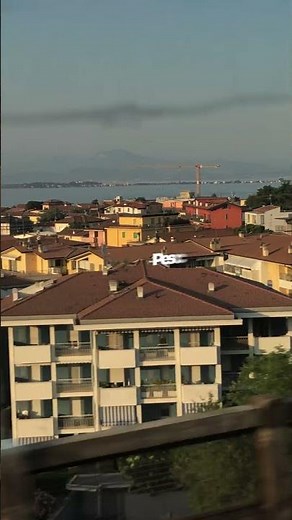 Italy's fantastic Frecciarossa 1000 in Premium Class from Verona to Milan #shorts