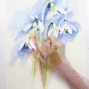 Today we released a second tutorial in my online School from our special guest tutor Jennifer Rose 🎨 In this new class, Jennifer leads us step-by-step through the process for painting these lovely loose snowdrops, using salt effects to create a frosty background! 🧂❄️ https://www.facebook.com/jenniferrosegallery/ | Anna Mason Art