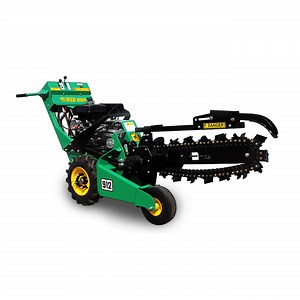 Trencher - self-propelled