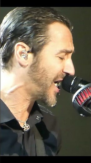 Godsmack performing LEGENDS RISE in 2018 at Ruoff Music Center in Noblesville, Indiana #godsmack