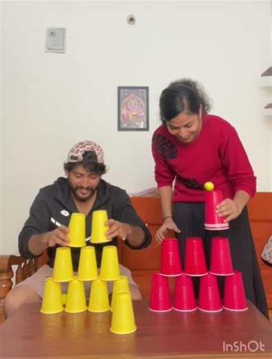 Let’s play cup stacking with lemon 🍋 🥤 #game #funny #letsplay #challenge