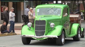 Classic cars and trucks take over streets of York for Street Rod Nationals