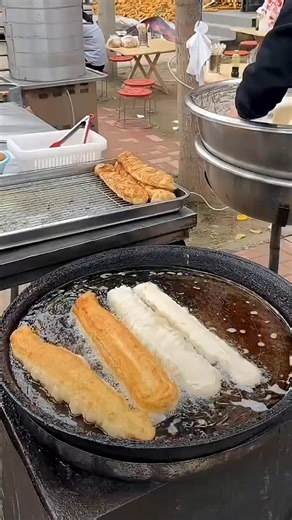 4.1K views · 89 reactions | Cheap Street Food on Reels | Facebook
