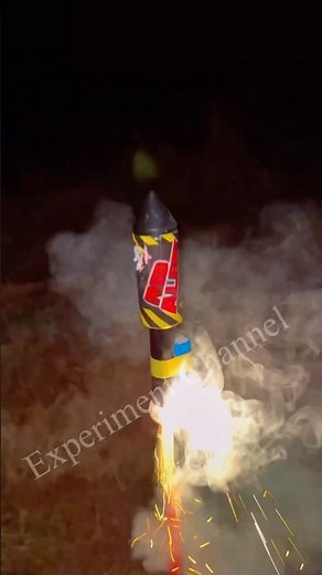 DIY Strobe rocket