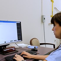 Video: Paramagnetic Relaxation Enhancement for Detecting and Characterizing Self-Associations of Intrinsically Disordered Proteins