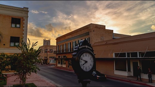 Brownsville is at the edge of its future. This means that the indicators that measure the success of cities throughout the United States are catching up with what we are experiencing in Brownsville. Our story is a success story. We are an economic driver for the Rio Grande Valley, the State of Texas, and the nation. The future of Brownsville is now! Here’s a look at some of these milestones that prove it. You can view the Mayor John Cowen Jr.'s State of the City 2025 "Edge of the Future" Address