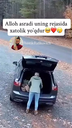 Jumayev Rustam Rafikovich  on Instagram: "Obuna bôling☝🏻 日本利用压电瓷砖将脚步转化为电能。这些瓷砖捕捉来自你脚步的动能。当你行走时，你的重量和动作会对瓷砖产生压力。瓷砖会轻微弯曲，从而产生机械应力。瓷砖内部的压电材料将这种应力转化为电能。每一步都会产生少量电荷，而数百万步结合在一起就能产生足够的电力来驱动 LED 灯、数字显示屏和传感器。在像涩谷车站这样繁忙的地方，每天大约有 240 万个脚步为这一系统作出贡献。这些电能可以被储存或立即使用，从而减少对传统电力来源的依赖，并支持可持续的城市基础设施。这种方法将日常运动转化为实用的可再生能源 #日本 #知识 #事实 #你知道吗 #推荐 #科技 #创新 #历史 #技术 #实验 #热门"