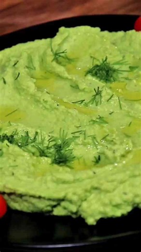 This Pea Purée Recipe Is the Creamiest, Brightest Side Dish You’ll Ever Try!