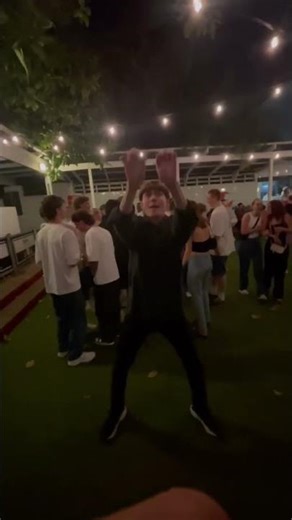 how to dance at clubs