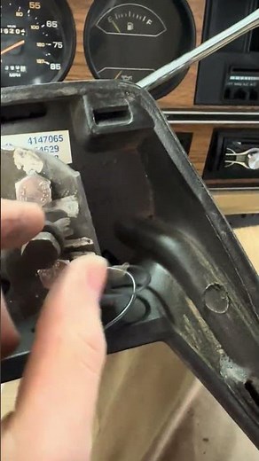 Steering wheel removal dodge d150