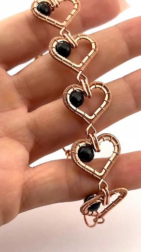 1.1K views · 568 reactions | Let’s see how your elegance took shape ✨ Upload your bracelet result at the bottom of the blog post by Sunday evening—> link in bio. #wirebracelet #wirewrapsofig #jewellerymaking #wirewraptutorial #wirewrappingtutorial #craftjewelry #heartjewelry #jewelrymaking #wirewrapping #wireweaving #crafting #craftingcommunity | Wire Art Tutorials by Erika | Facebook