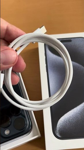 Cable de corriente USB-C que incluye el iPhone 15 Pro Max
