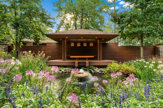 This Luxury Resort in Wisconsin Has a Private 50-acre Lake, Idyllic Cottages, and the Best Grilled-cheese Sandwich I’ve Ever Had