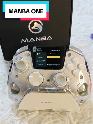 Il controller del FUTURO è finalmente qui! 🔥 Il Manba One non è solo un joystick, è un piccolo computer nelle tue mani. Con lo schermo LCD integrato puoi dire addio ai software complicati su PC: regoli TUTTO direttamente dal display. 🎮✨ * ✅ Hall Effect (Zero Drift) * ✅ Schermo 2