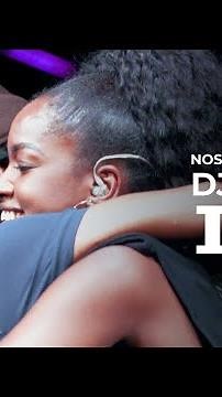 Djavan e Iza cantam "Um Amor Puro" no RJ