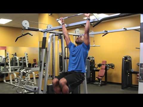 Leg Lifts & Holding a Pull-Up Bar : Full Fitness Training