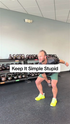30-minute kettlebell workout plans should feel simple, not overwhelming. Quick test. Can you explain your workout in one sentence? If not, it’s too complex. That’s where intimidation starts. Simplify the plan and repeat it. That’s how we run kettlebell training Malvern PA and Kettlebell KUTS. Reply RESET for local. Reply KUTS for online. #MalvernPA #KettlebellCoach #SimpleTraining #KettlebellBasics #MainLineFitness