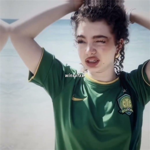 oh hello there😼 read the comments btw #demitrakalogeras