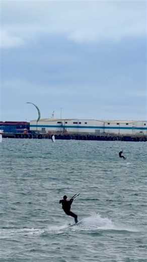We spotted these Kite surfers putting on a show in Portland Harbour this afternoon on our walk along the Rodwell Trail from Weymouth to Portland 🌊🪁 Fair play to everyone out there making the most of the conditions 👏 Have you ever tried kite surfing in Portland Harbour … or would you stick to watching from the shoreline? #LoveWeymouth #WeAreWeymouth™️ #ThisIsWeymouth #Weymouth #PortlandHarbour #KiteSurfing #Watersports #DorsetCoast #JurassicCoast #SeasideDays #CoastalLife | Loving Weymouth & P