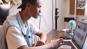 SocialUptades: Show a Sneak Peak of your own YouTube Video! As you...