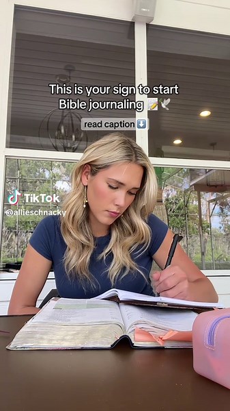 Essential Guide to Bible Journaling Techniques